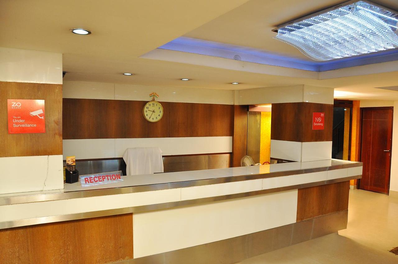 Hotel Luciya Kochi Екстериор снимка
